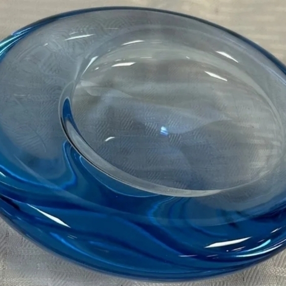 MCM blue Holmegaard "shell" bowl, signed - Picture 6 of 8